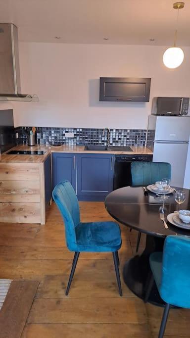 Chez Germaine Apartment Murat  Ngoại thất bức ảnh